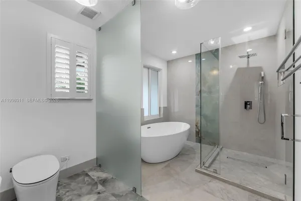 $1,100,000 | 9030 Southwest 162nd Street, Palmetto Bay, FL 33157