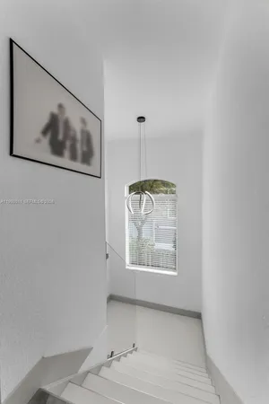 $1,100,000 | 9030 Southwest 162nd Street, Palmetto Bay, FL 33157