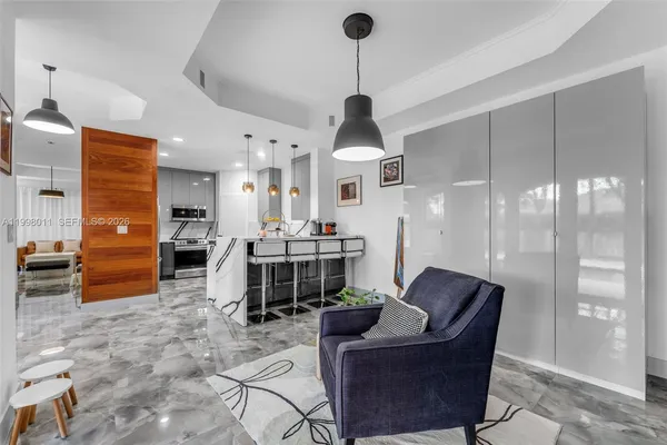 $1,100,000 | 9030 Southwest 162nd Street, Palmetto Bay, FL 33157