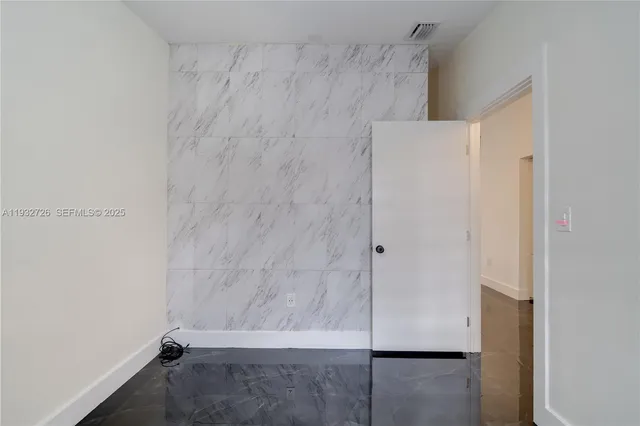 $3,200 | 14805 Southwest 74th Lane, Miami, FL 33193