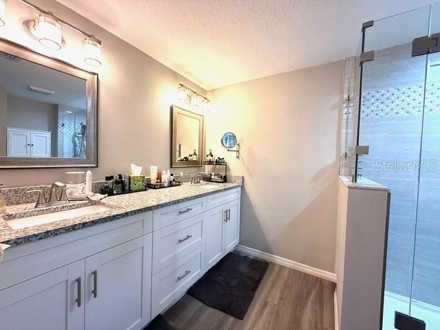 175 St Thomas Circle North Apollo Beach, FL 33572 - Photo 12 of 31