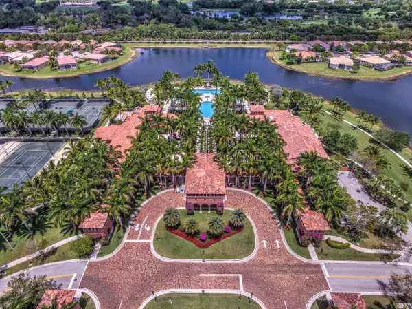$3,900 | 9925 Via Elegante, Wellington, FL 33411