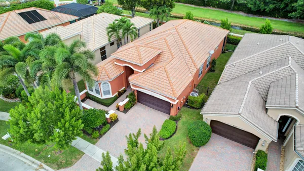 $3,900 | 9925 Via Elegante, Wellington, FL 33411