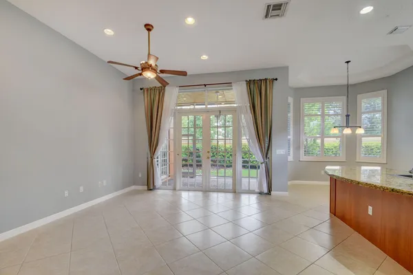 $3,900 | 9925 Via Elegante, Wellington, FL 33411