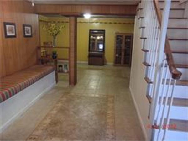 95 Ridgewood Road Milton, MA 02186 - Photo 10 of 12 Gallery Image 10