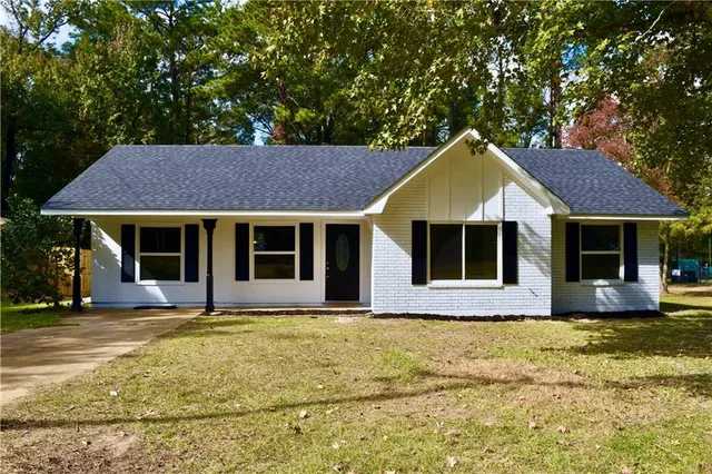 $185,000 | 1000 Allison Drive, Pineville, LA 71360
