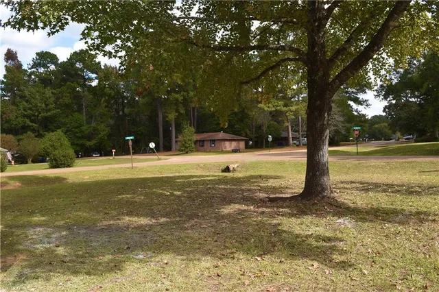 $185,000 | 1000 Allison Drive, Pineville, LA 71360