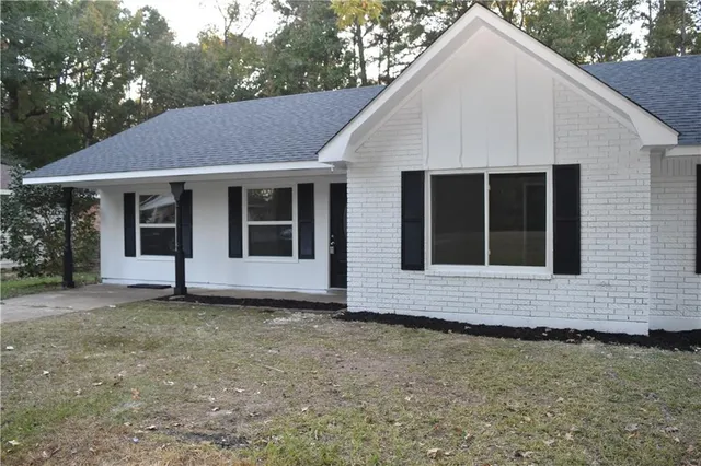 $185,000 | 1000 Allison Drive, Pineville, LA 71360