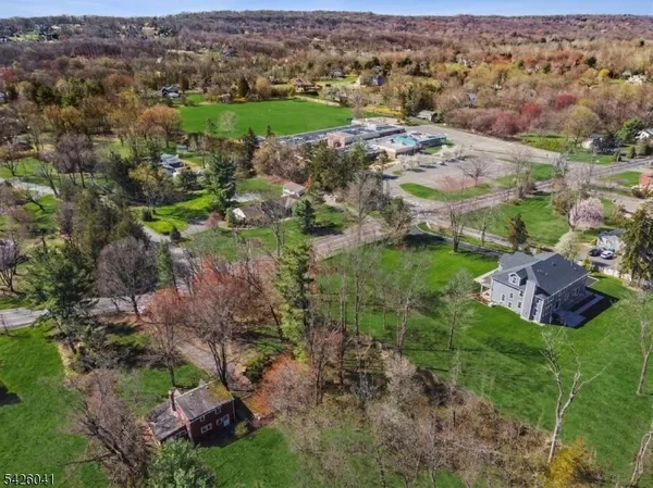 $775,000 | 55 Washington Valley Road, Warren, NJ 07059