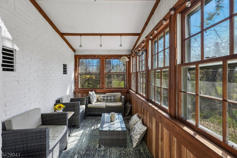 55 Washington Valley Road Warren, NJ 07059 - Photo 14 of 18