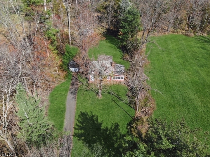 55 Washington Valley Road Warren, NJ 07059 - Photo 3 of 18