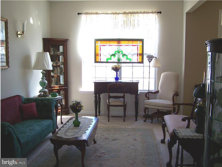 1153 Woodruff Road Coatesville, PA 19320 - Photo 6 of 24 Living Room