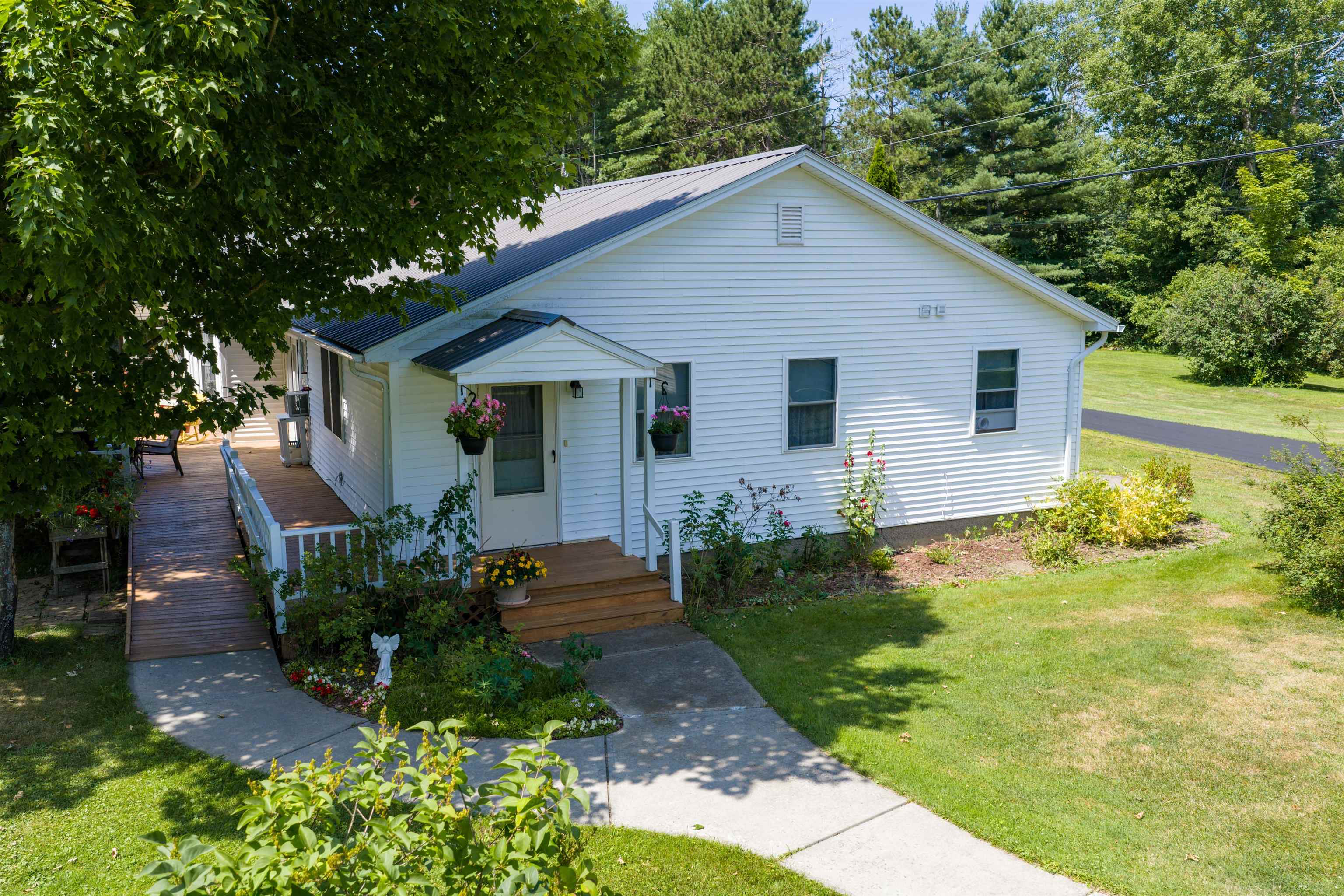 178 Jay Road Richford, VT 05476 - Photo 5 of 60 Gallery Image 5