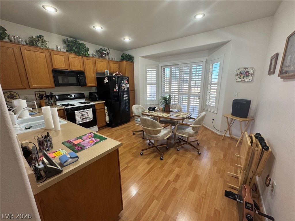 3064 Monroe Park Road Henderson, NV 89052 - Photo 12 of 50