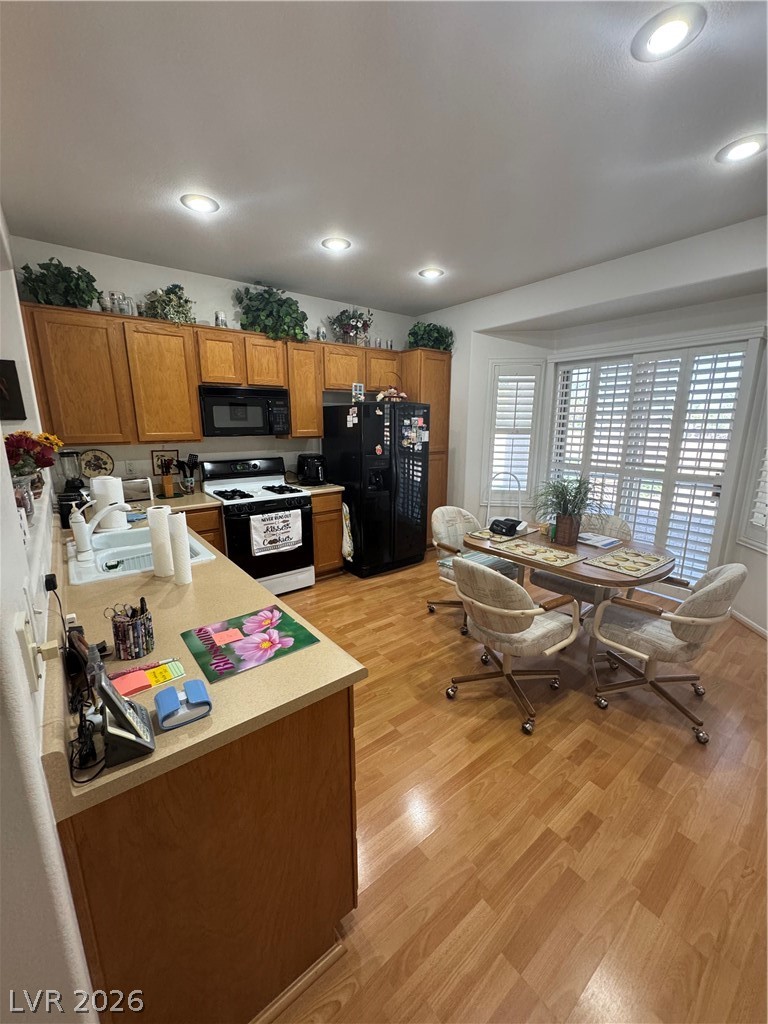 3064 Monroe Park Road Henderson, NV 89052 - Photo 9 of 50