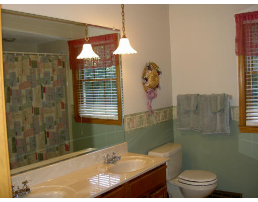 516 Springfield Street Wilbraham, MA 01095 - Photo 10 of 15 Gallery Image 10