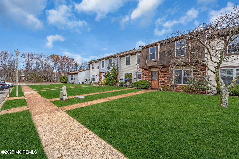 222 Greenwood Loop Road Brick, NJ 08724 - Photo 2 of 22 002_dsc04690-1_939