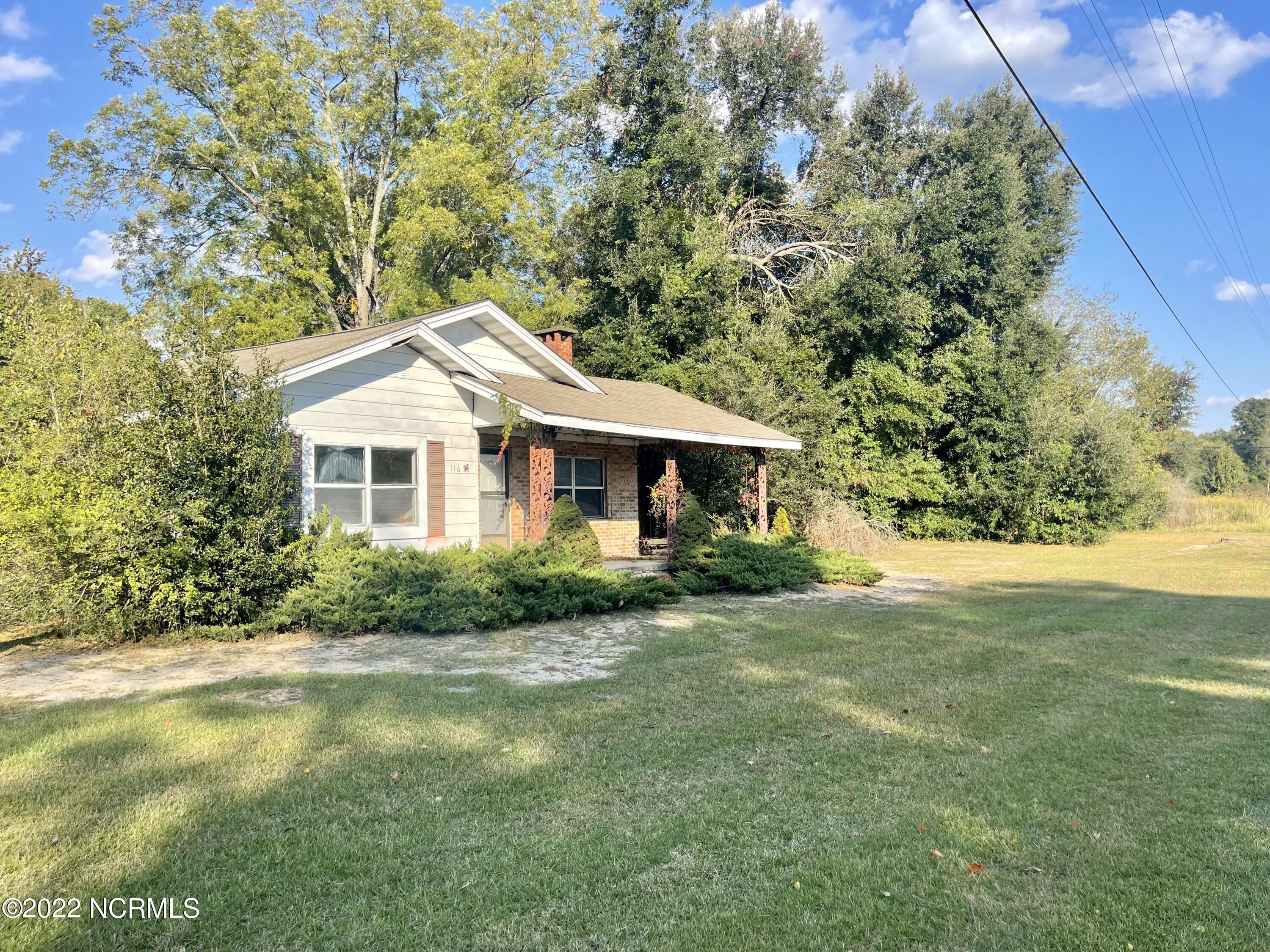116 Rosalyn Road Rockingham, NC 28379 - Photo 3 of 42 B9B8525F-EFF1-4A75-80E5-3805741BE907