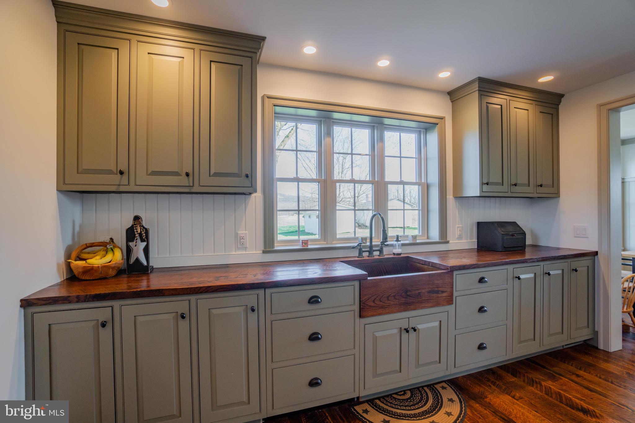 649 Covered Bridge Road Oley, PA 19547 - Photo 16 of 60 Kitchen