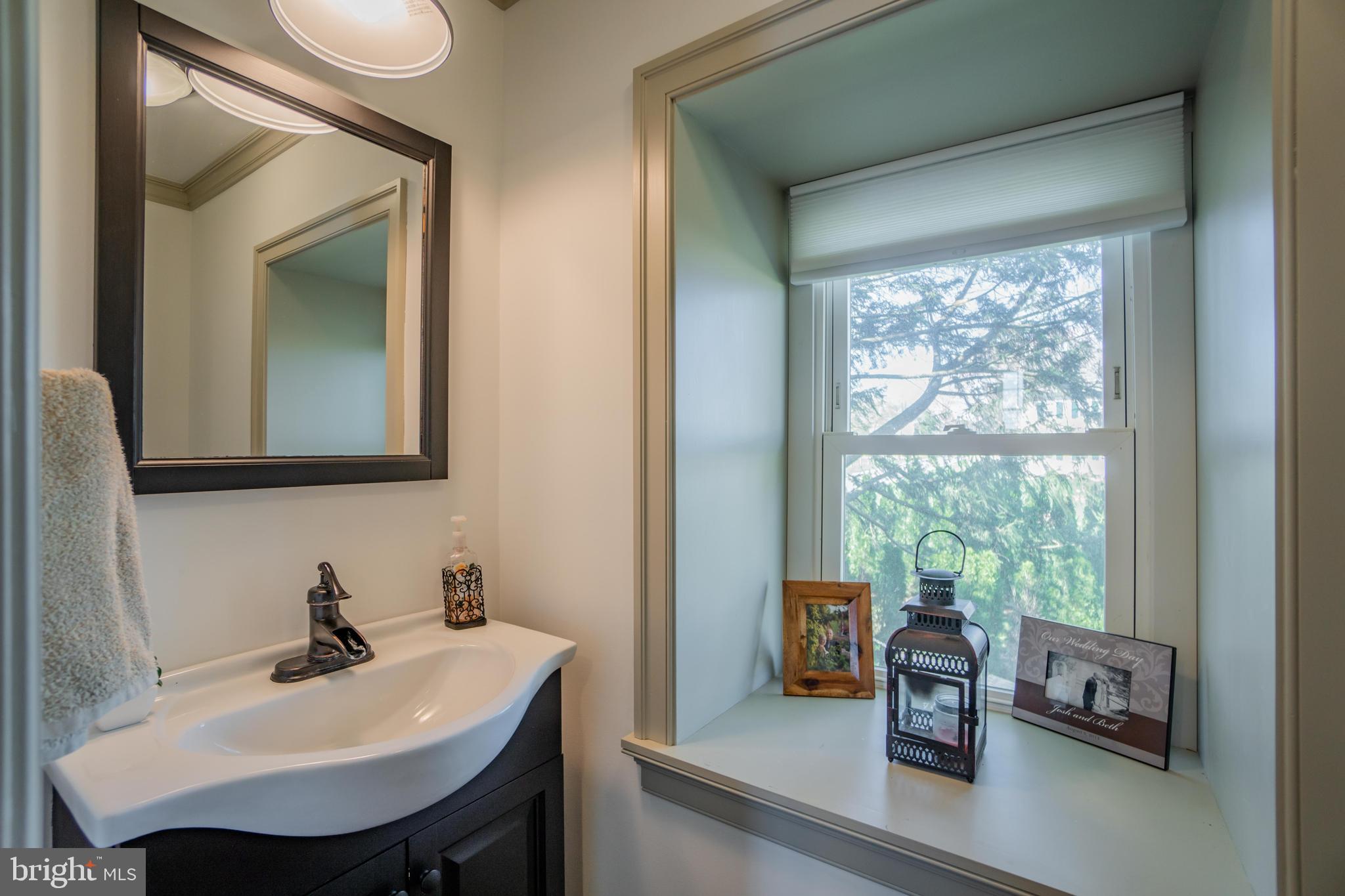 649 Covered Bridge Road Oley, PA 19547 - Photo 21 of 60 Powder Room