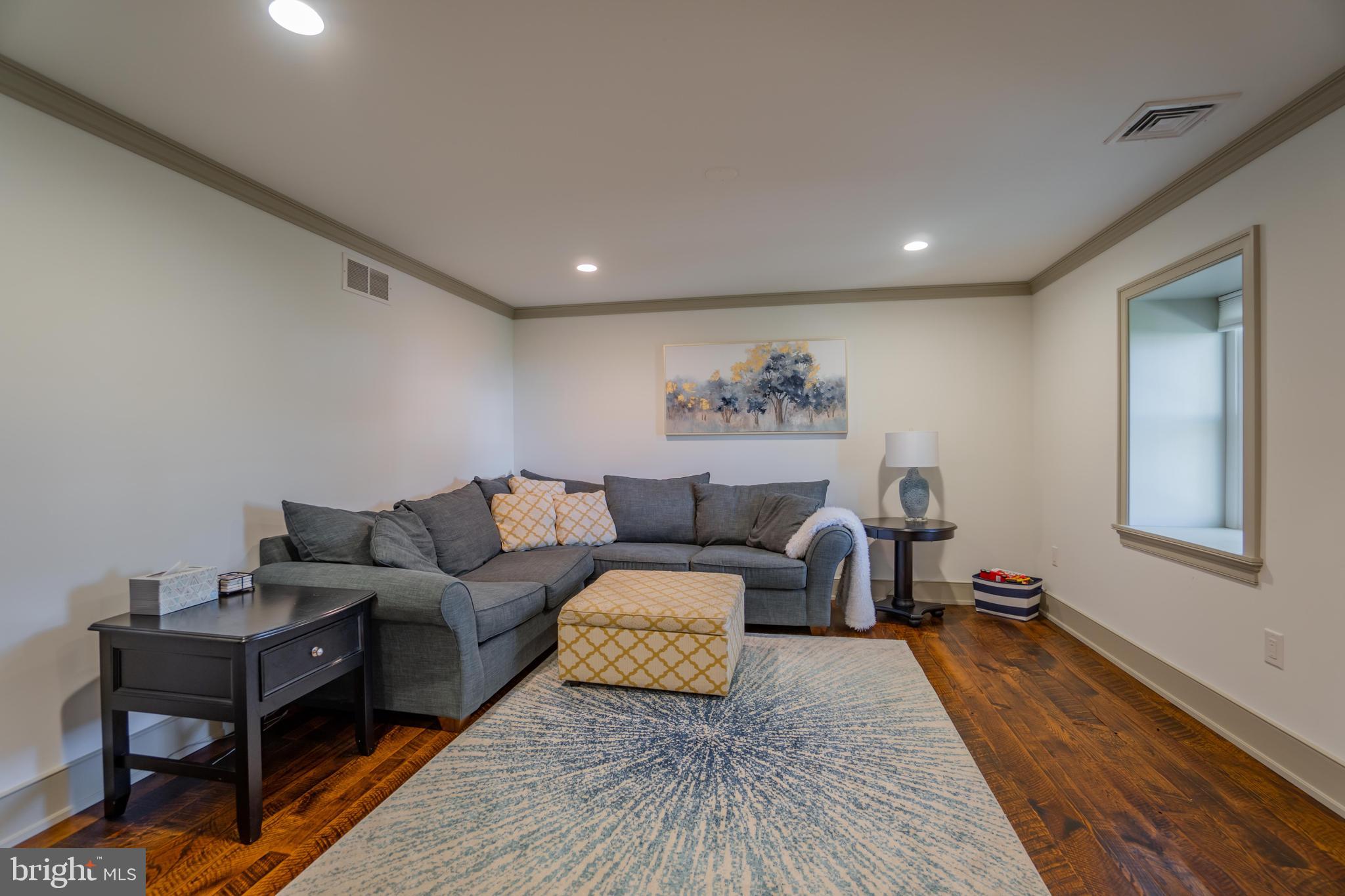 649 Covered Bridge Road Oley, PA 19547 - Photo 22 of 60 Family Room