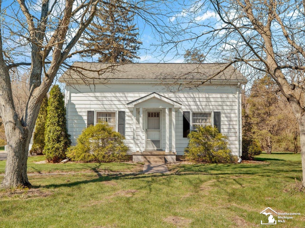 10757 Summerfield Road Temperance, MI 48182 - Photo 4 of 66