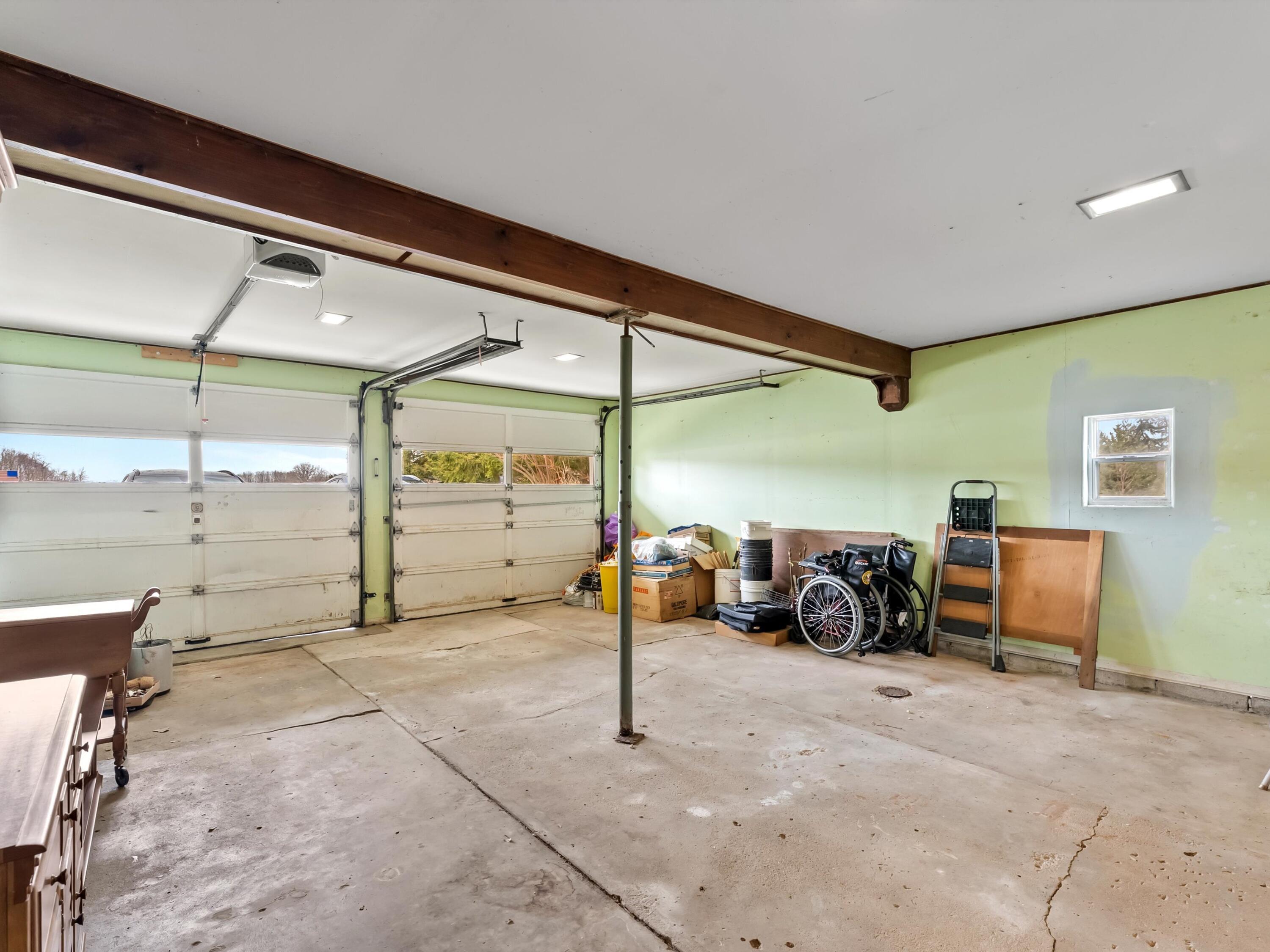 3917 County Highway Manitowoc, WI 54220 - Photo 22 of 39 Attatched 2 car garage