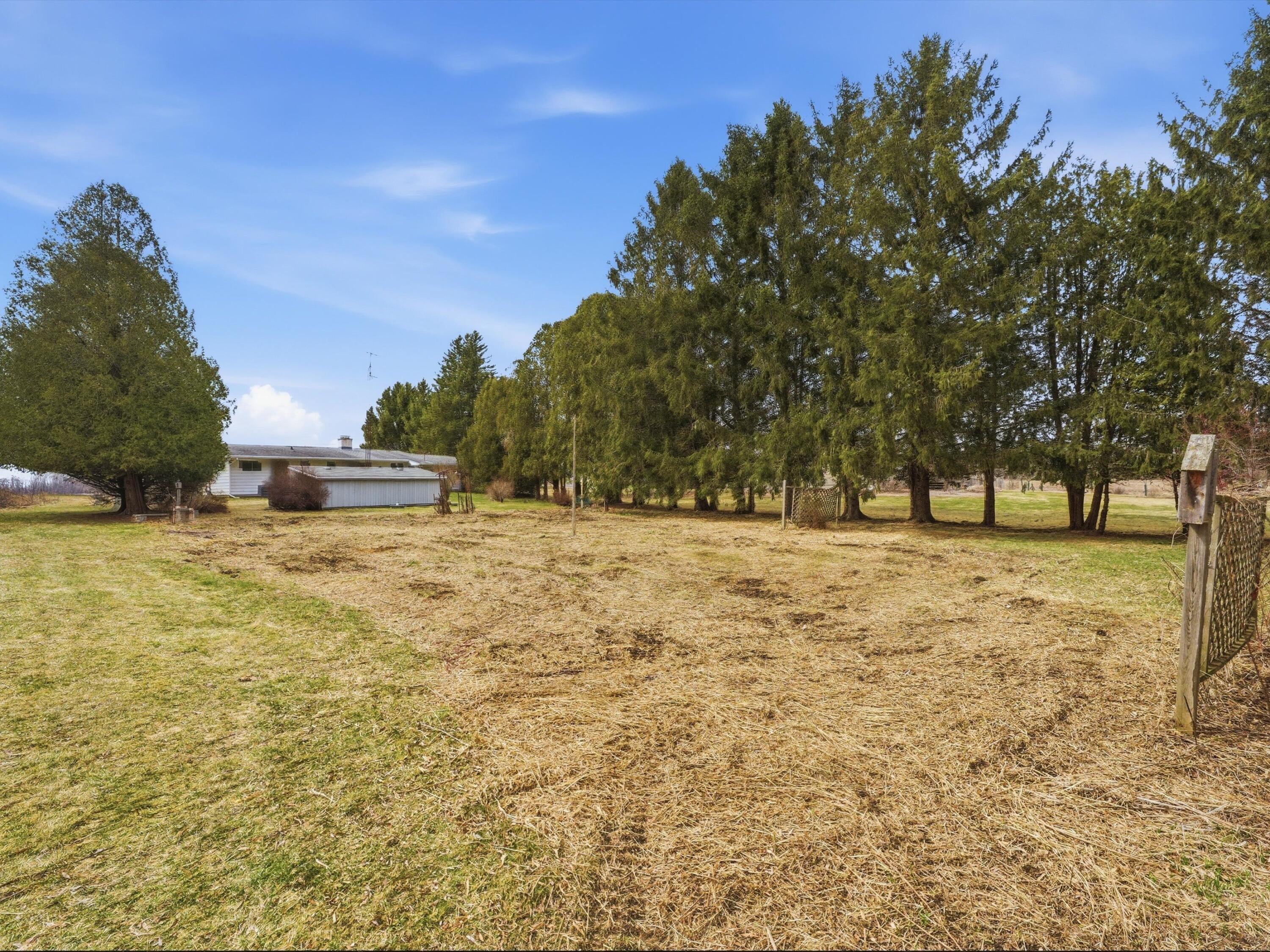 3917 County Highway Manitowoc, WI 54220 - Photo 27 of 39 mowed garden