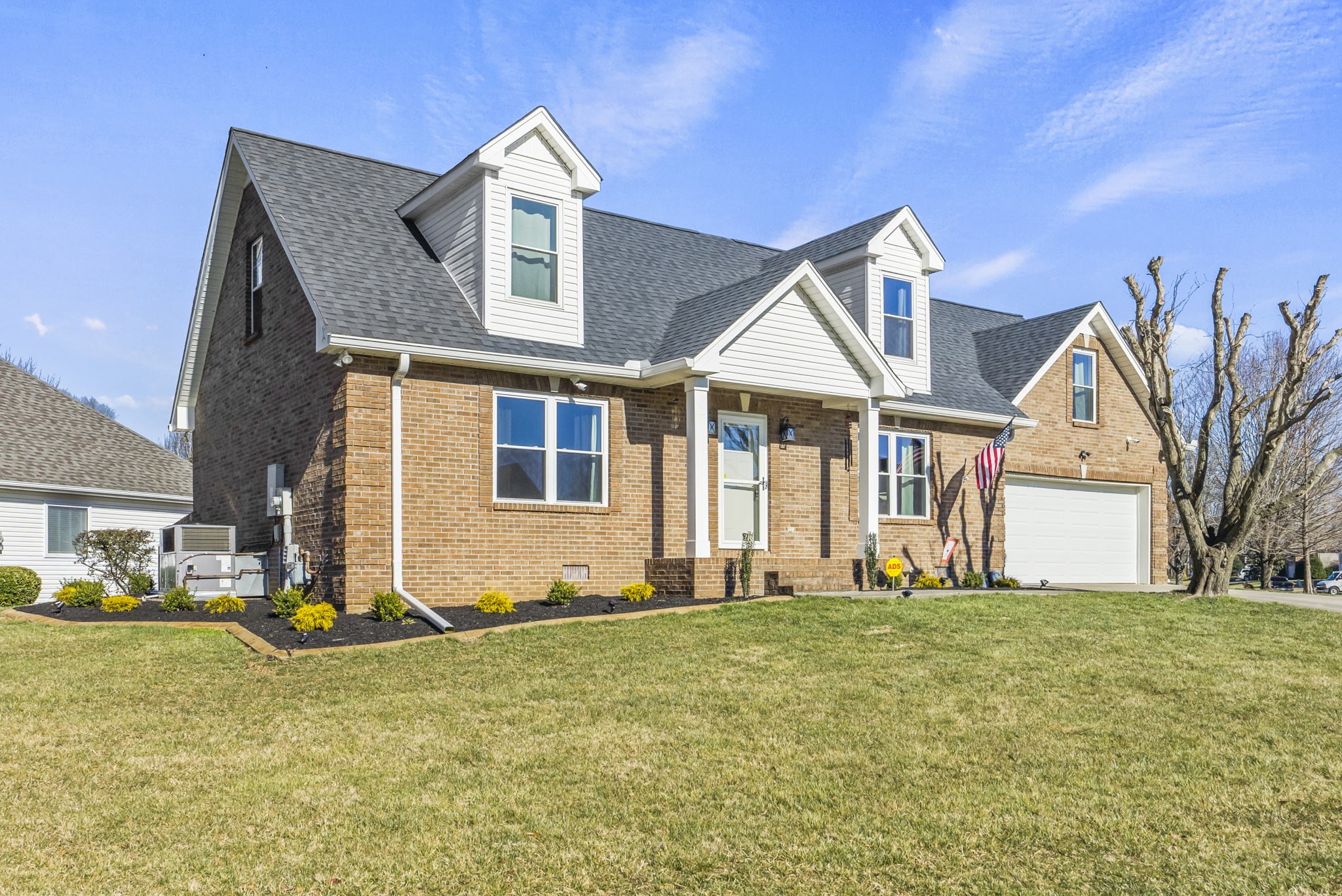 181 Foxrun Springfield, TN 37172 - Photo 3 of 35 a front view of a house with a yard