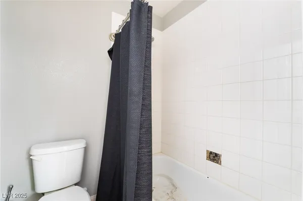 $550,000 | 10259 Wolves Den Lane, Las Vegas, NV 89178