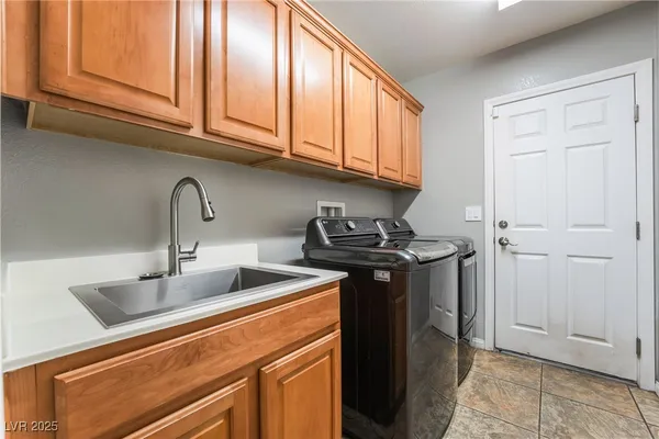 $550,000 | 10259 Wolves Den Lane, Las Vegas, NV 89178