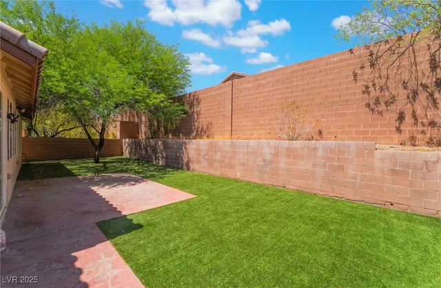 $600,000 | 10259 Wolves Den Lane, Las Vegas, NV 89178