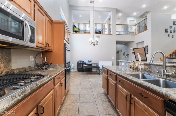 $550,000 | 10259 Wolves Den Lane, Las Vegas, NV 89178