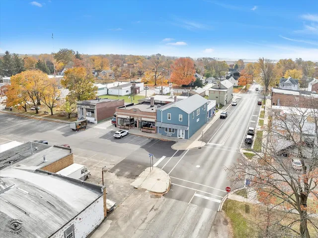 $320,000 | 2-4 East Front Street, Unit 24, Newark, IL 60541