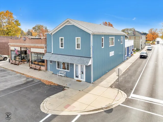 $320,000 | 2-4 East Front Street, Unit 24, Newark, IL 60541