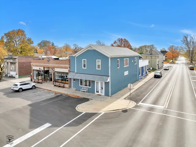 $320,000 | 2-4 East Front Street, Unit 24, Newark, IL 60541