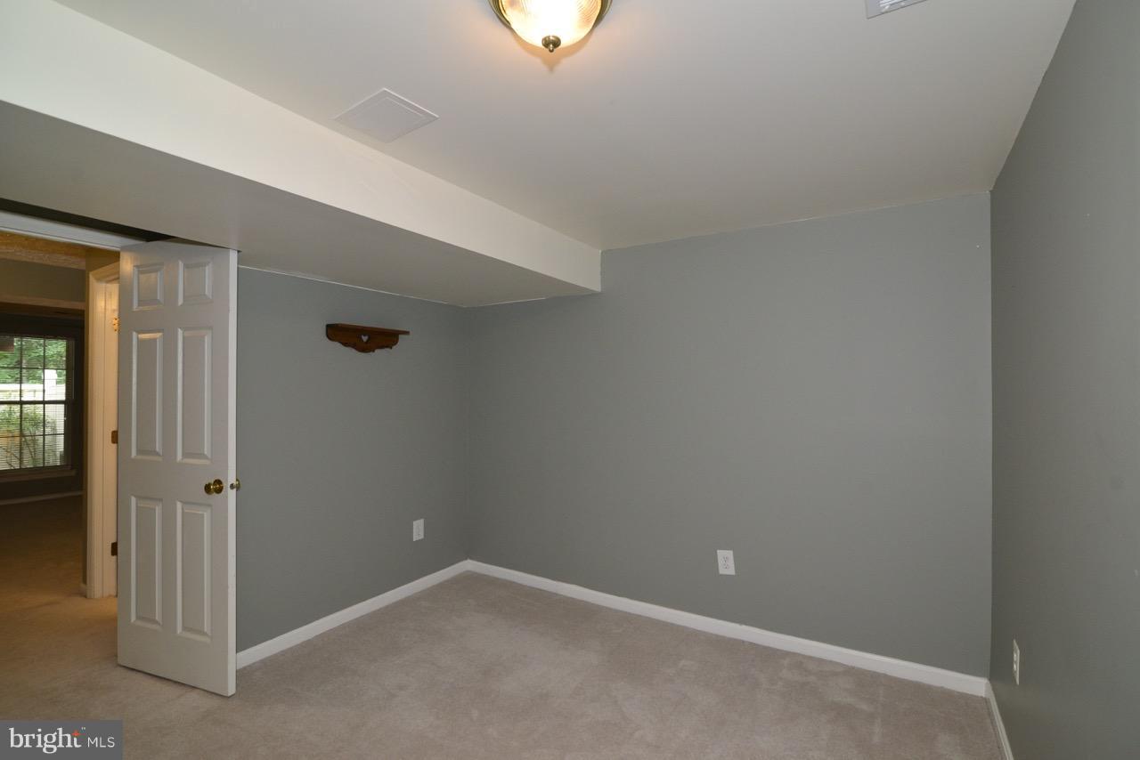 1478 Autumn Ridge Circle Reston, VA 20194 - Photo 21 of 28 Lower Level Den