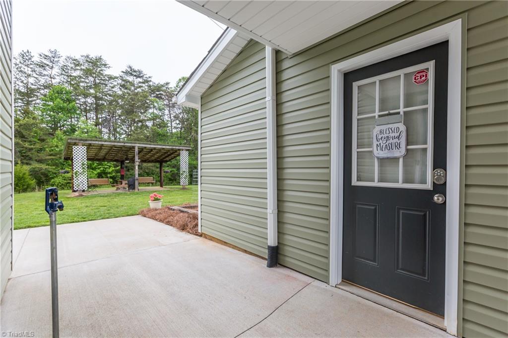 7920 McGee Road Rural Hall, NC 27045 - Photo 10 of 45