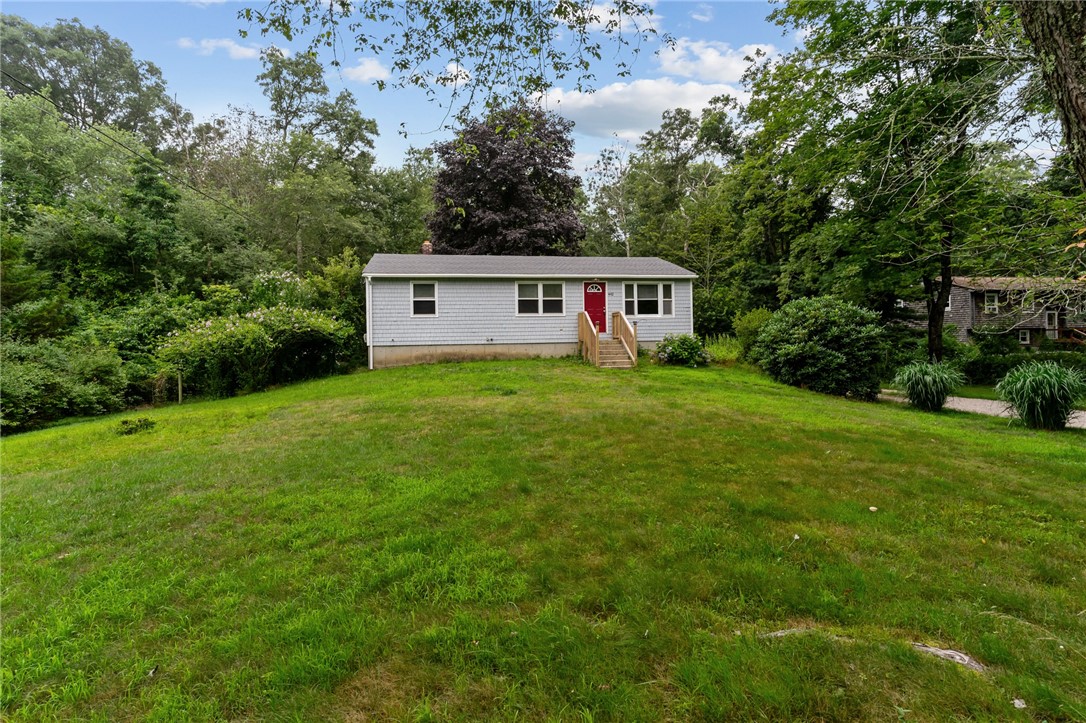 442 Gardiner Road Richmond, RI 02892 - Photo 5 of 25 Gallery Image 5
