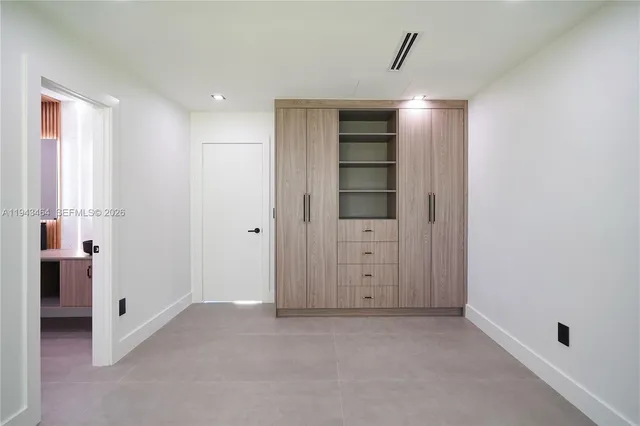 $3,600,000 | 7765 Southwest 57th Terrace, Miami, FL 33143