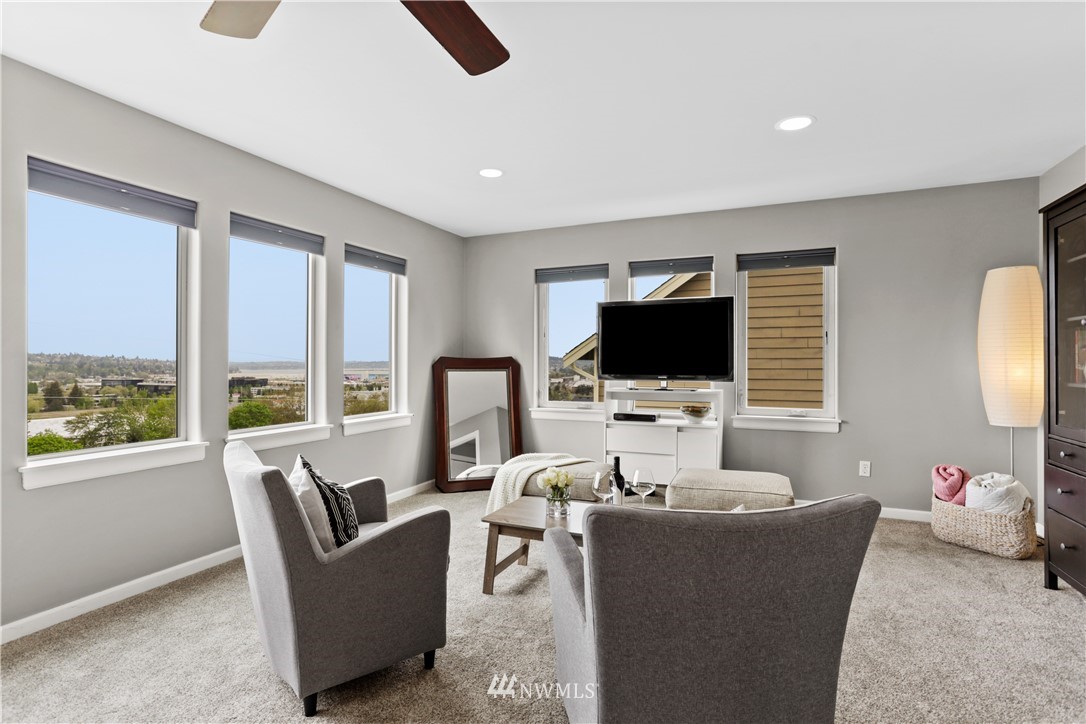353 Bronson Way Northeast Renton, WA 98056 - Photo 26 of 36 Gallery Image 26