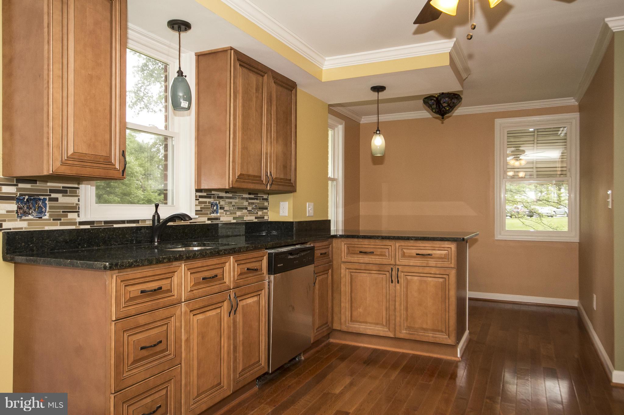 8719 Avondale Road Baltimore, MD 21234 - Photo 12 of 30 Kitchen