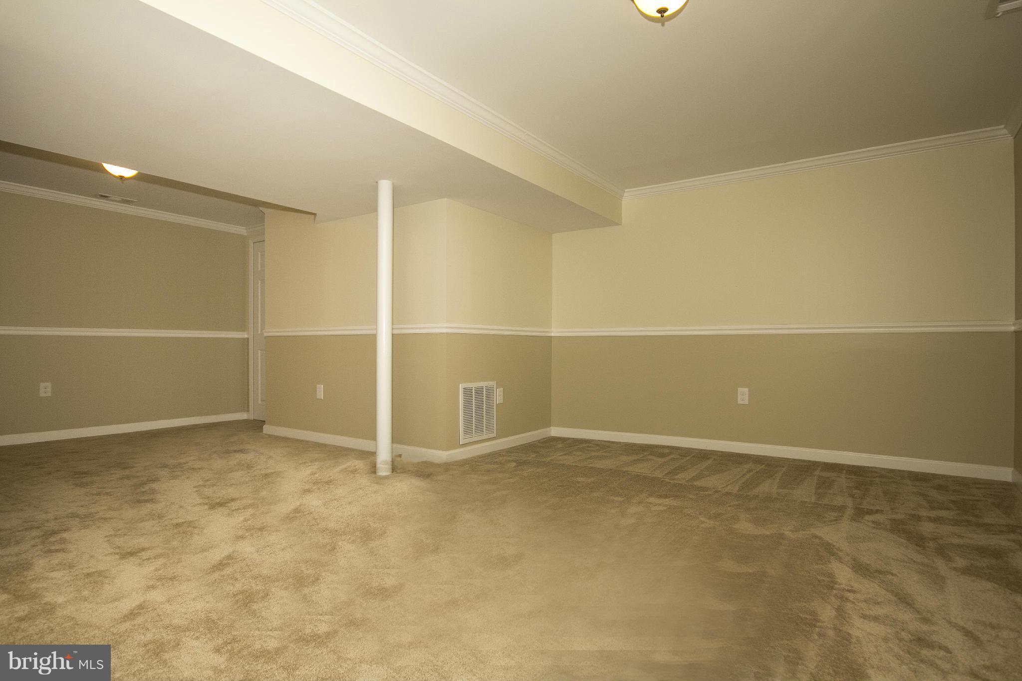 8719 Avondale Road Baltimore, MD 21234 - Photo 28 of 30 Family Room