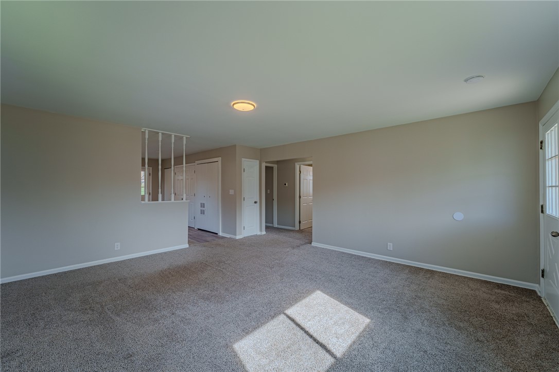 1005 Burt Street Springfield, OH 45505 - Photo 7 of 33 This inviting interior features comfortable carpeting and ample space for everyday living.