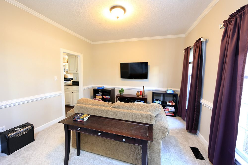 5628 Raddington Street Raleigh, NC 27613 - Photo 4 of 25 Dining Room