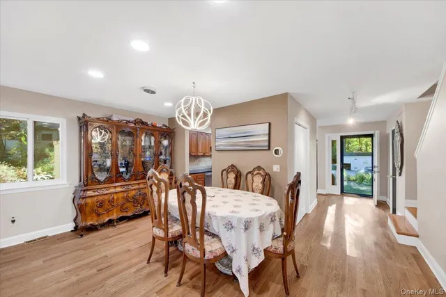 $428,999 | 10 Ironwood Drive, Highland Mills, NY 10930