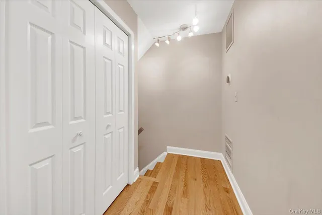 $428,999 | 10 Ironwood Drive, Highland Mills, NY 10930