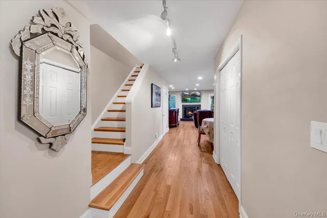 $428,999 | 10 Ironwood Drive, Highland Mills, NY 10930