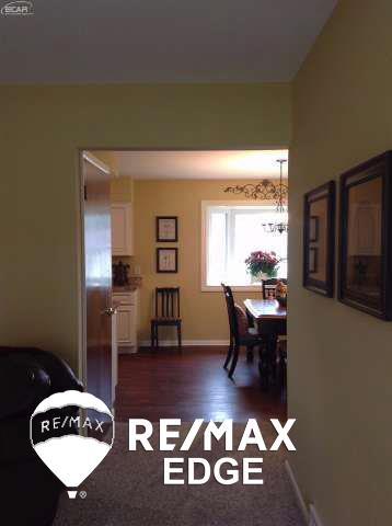 6454 East Potter Road Burton, MI 48509 - Photo 4 of 17 21136993-3.JPG