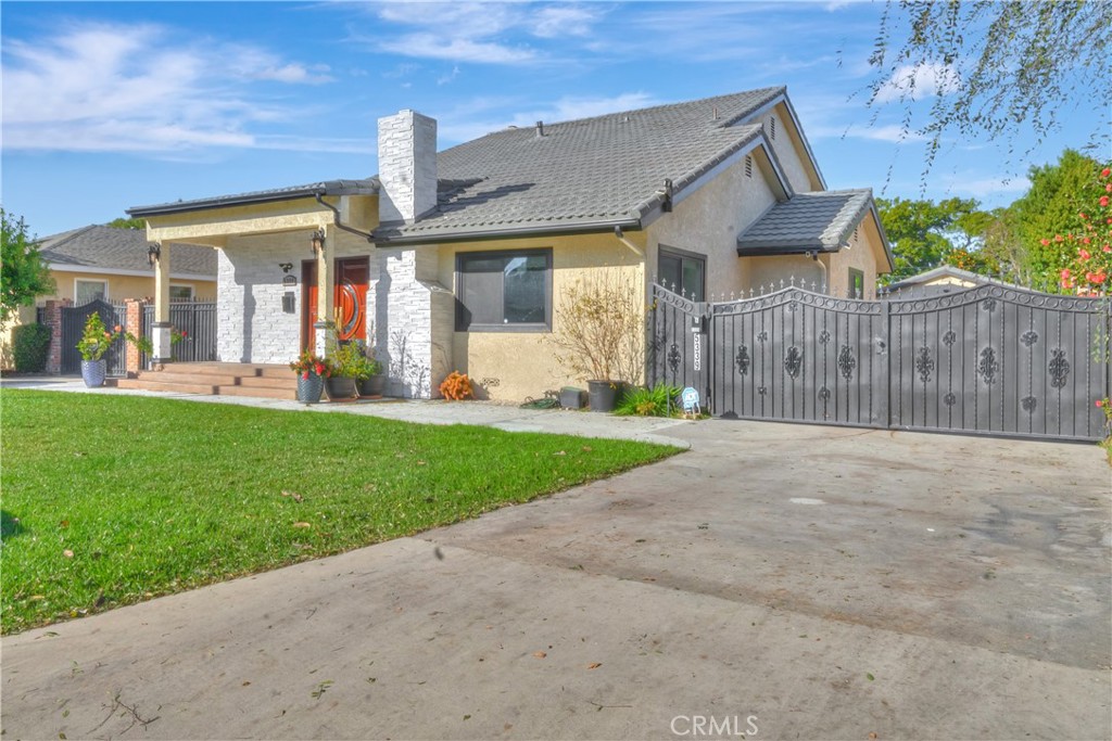 5339 East Greenmeadow Road Long Beach, CA 90808 - Photo 1 of 39